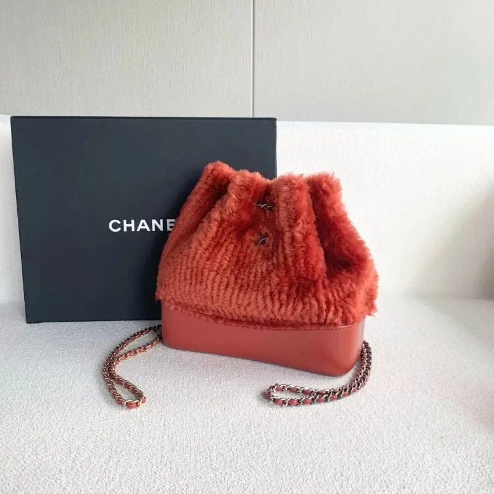 CHANEL brand color